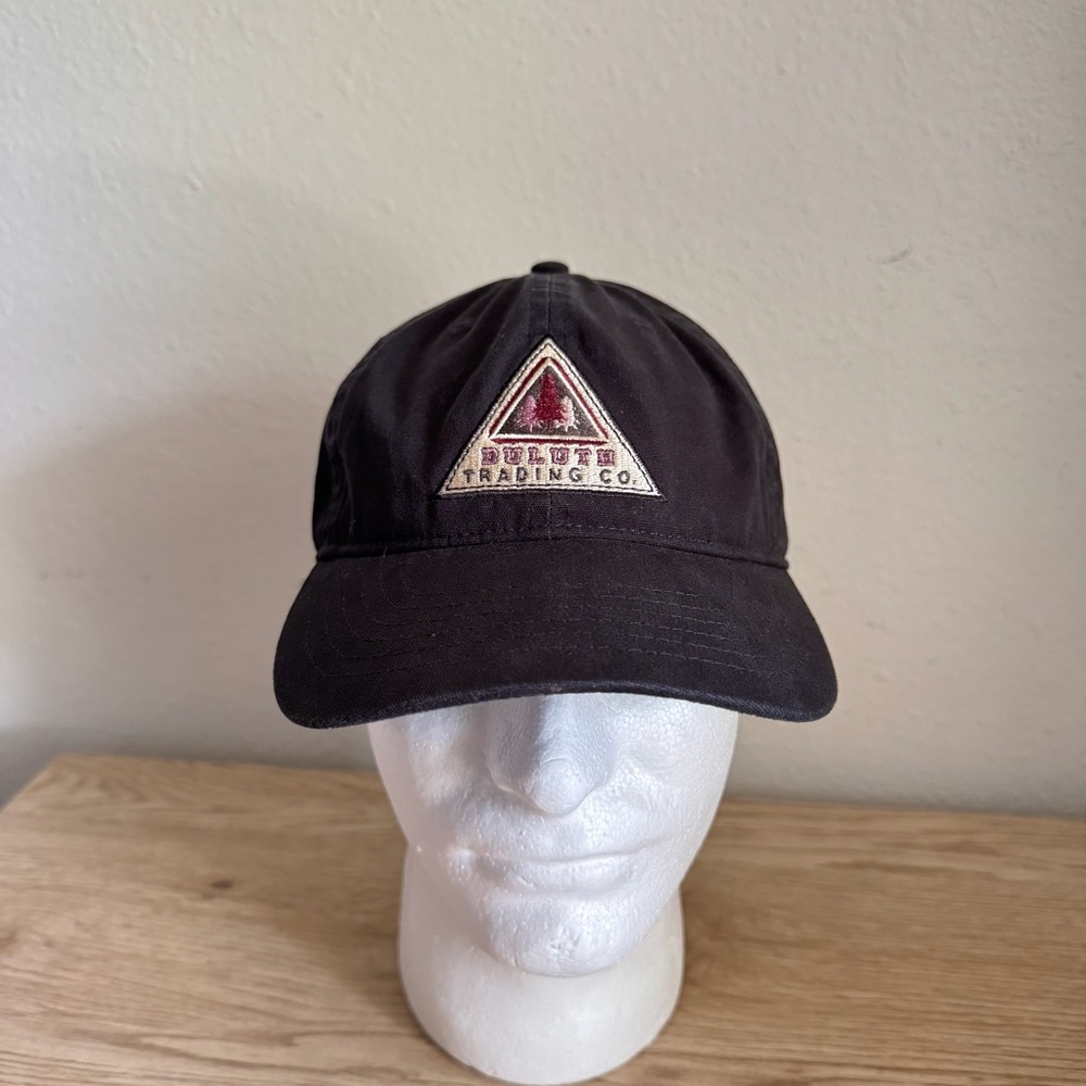 Duluth Trading Black Strap Back S/M Hat Cap Embroidered Triangle Patch Logo EUC